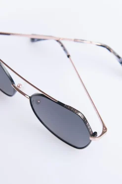 LUNETTES Noir Lunettes de soleil papillonnante - BM210P02-Banana Moon Fashion